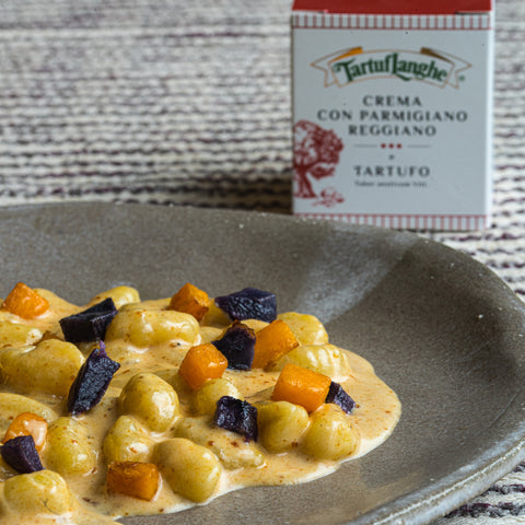 Home Recipes: Crema con Parmigiano Reggiano e Tartufo